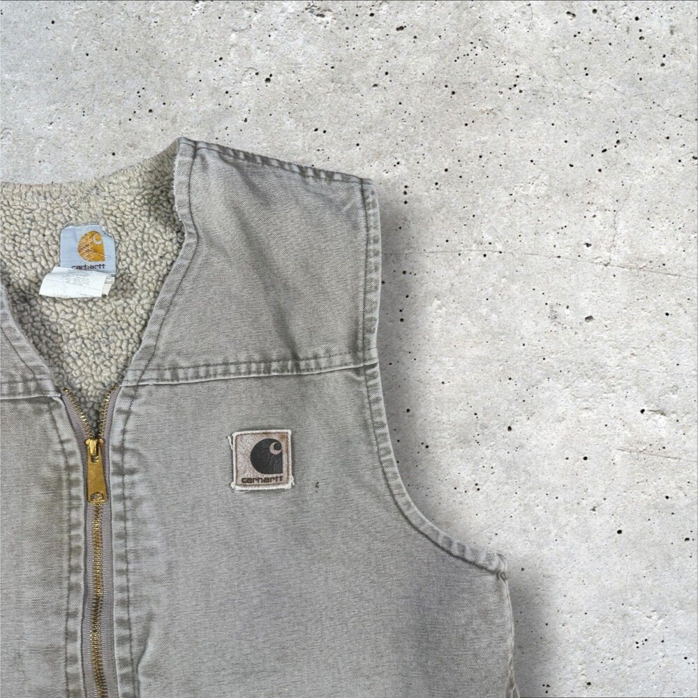 Vintage Carhartt V13 DES Sherpa Lined Canvas Vest Mens Medium Distressed Faded - Picture 3 of 10